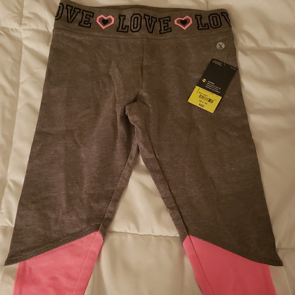 NWT Capri Leggings
